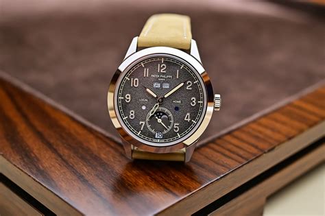 patek philippe annual calendar review